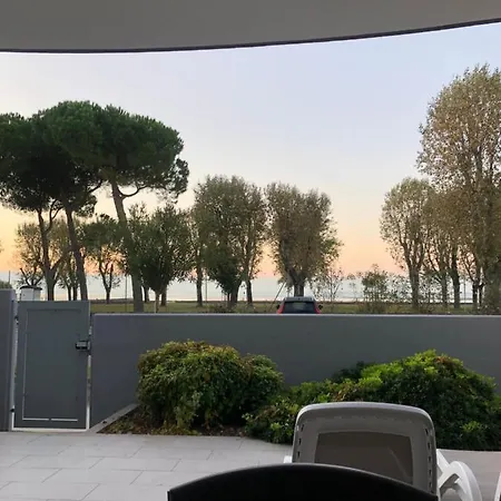 Vista Mare شقة *